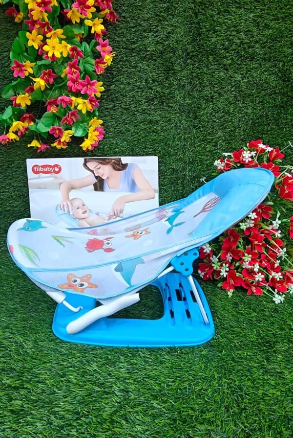 Deluxe baby bather